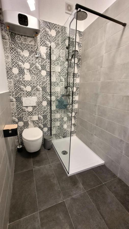 Central Studio Apartment Пула Екстериор снимка